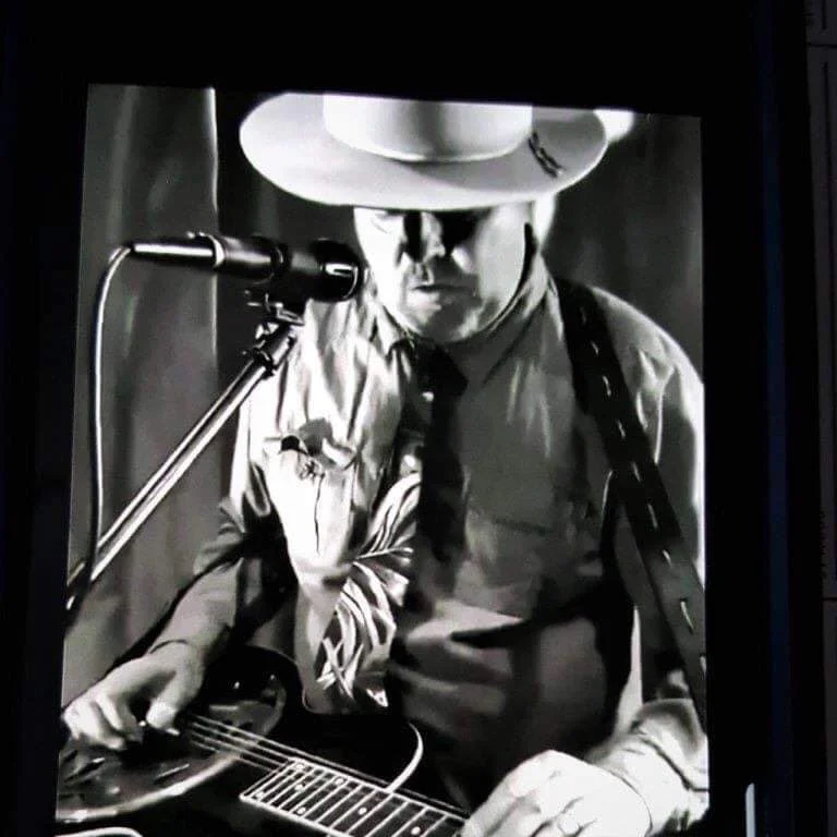 LIVE MUSIC- Jeff mitchell