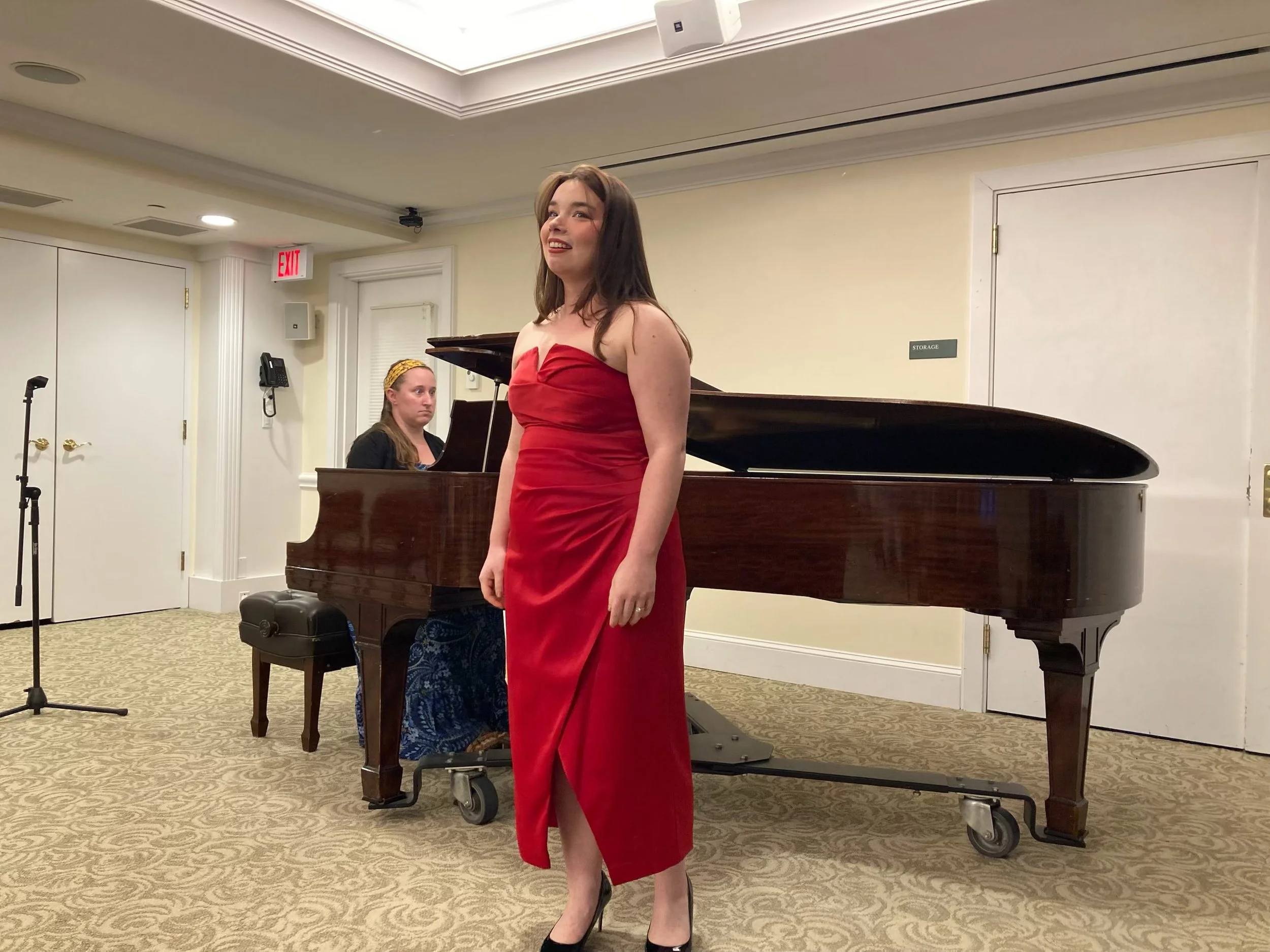 Abigail Orr and pianist Maria Rabbia performing at Lasell Village