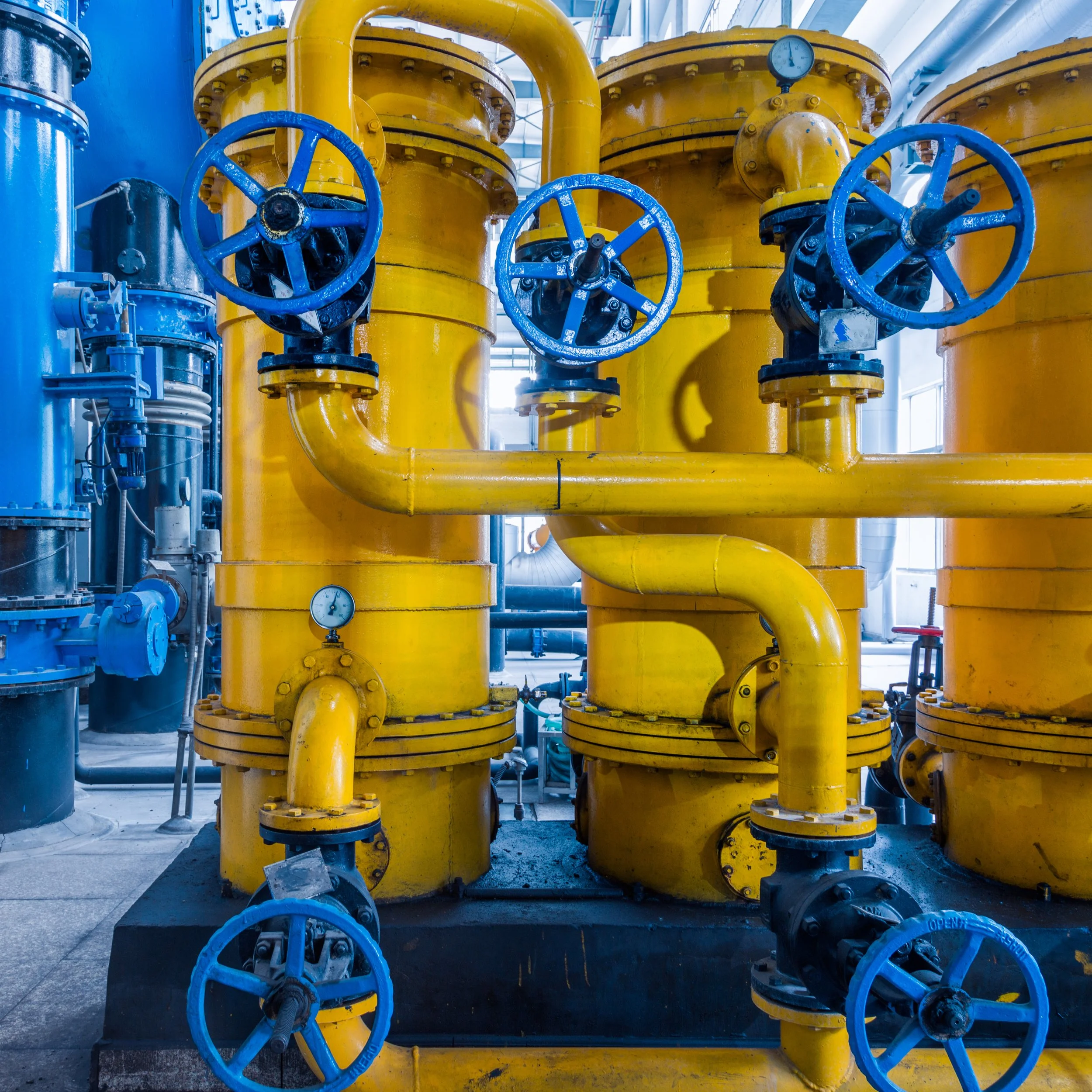 steel-pipelines-cables-plant.jpg