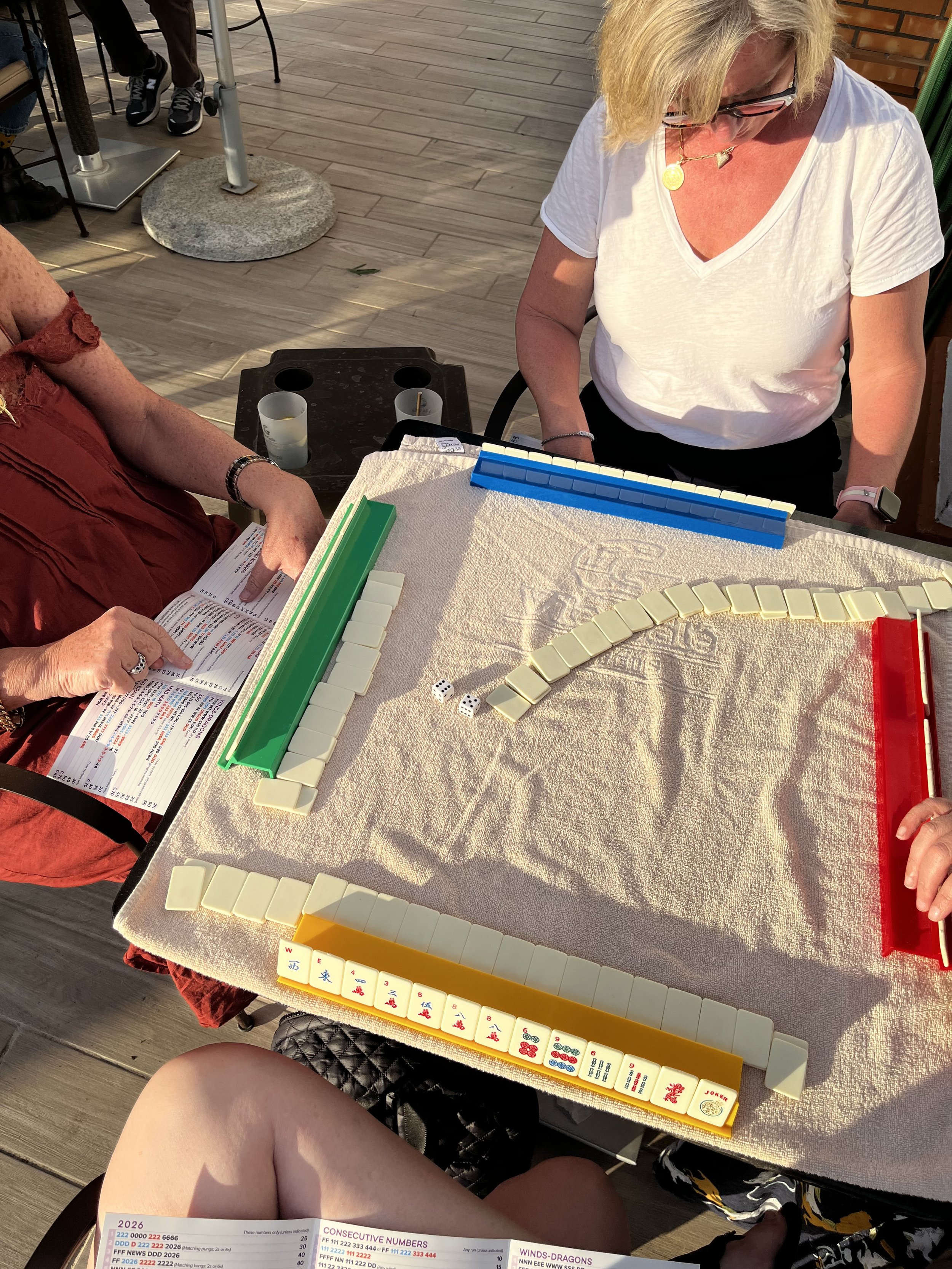 Casual Mahjong Play on a Trip