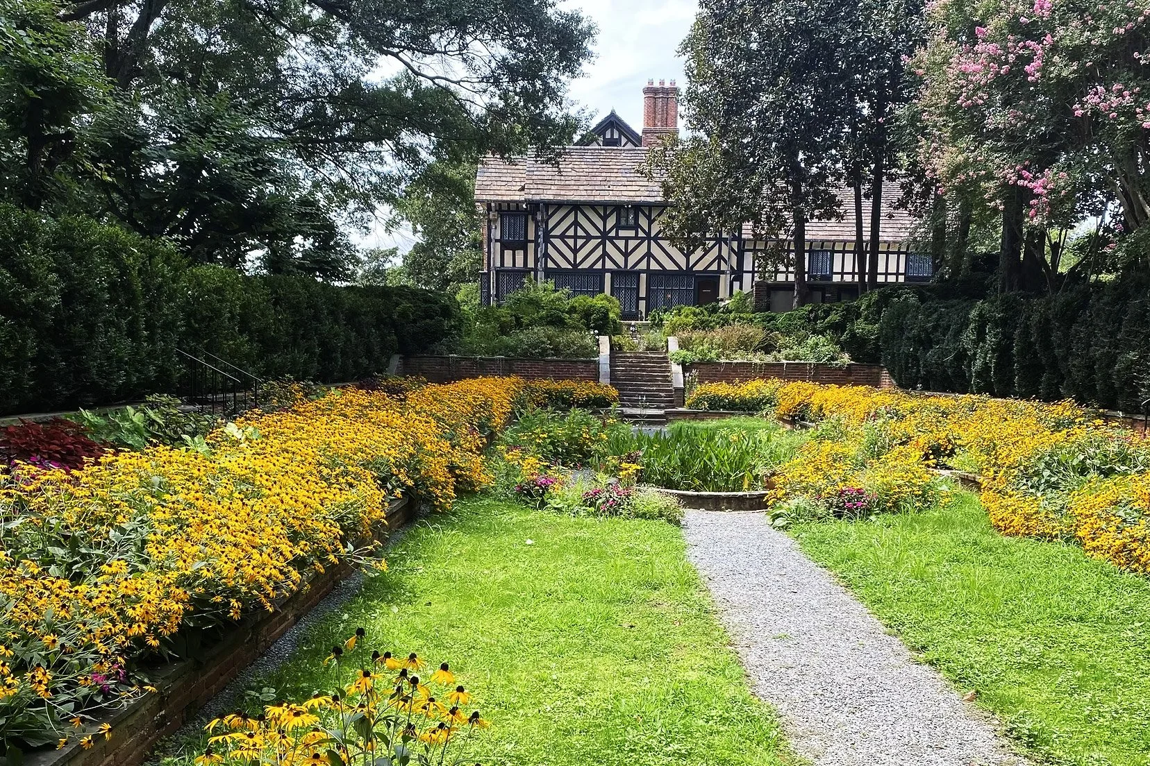 Autumn Plein Air Painting in the Gardens