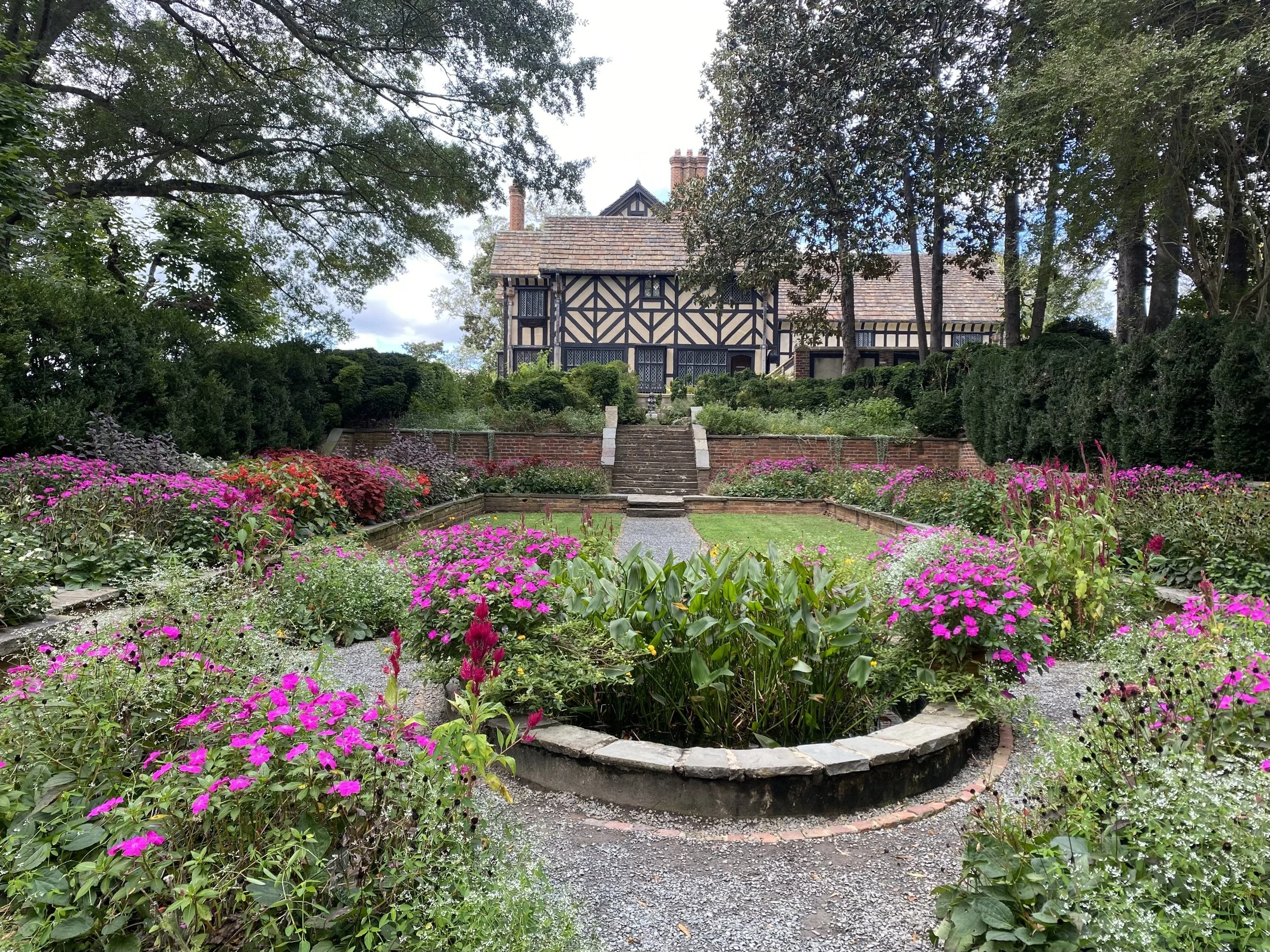 “Pay-What-You-Will” Plein Air Painting in the Gardens