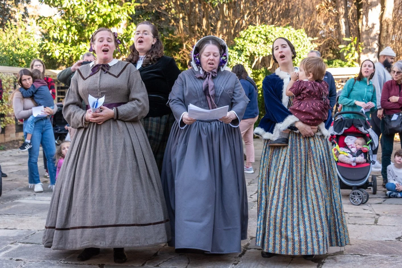  Living history interpreters at Agecroft’s yearly Yuletides event. Photo by Stratton McCrady 