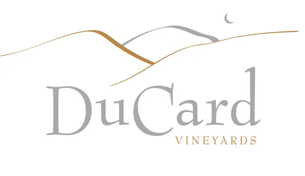 Logo of DuCard Vineyards with lines representing mountains and the moon