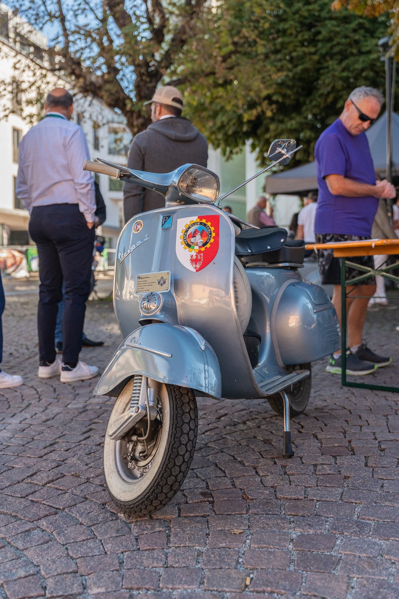 It's more than a rally &mdash; it's a community. 🤝 Passionate drivers, stunning machines, and memories that last a lifetime. Save the date: September 19&ndash;20, 2026. Registrations open &rarr; www.3zor.it

#DreiZinnenOldtimerRallye #3ZOR #Dolomite