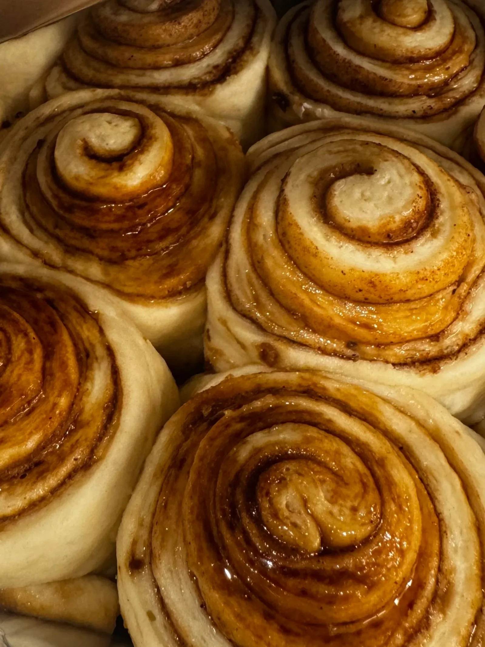 Cinnamon Rolls - 4 pack