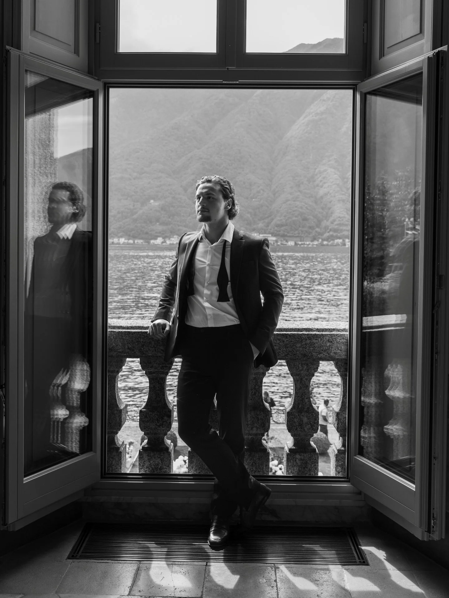 Sophistication station // Venue: @villa_balbiano 

Film Photographer | Destination Wedding | Italy