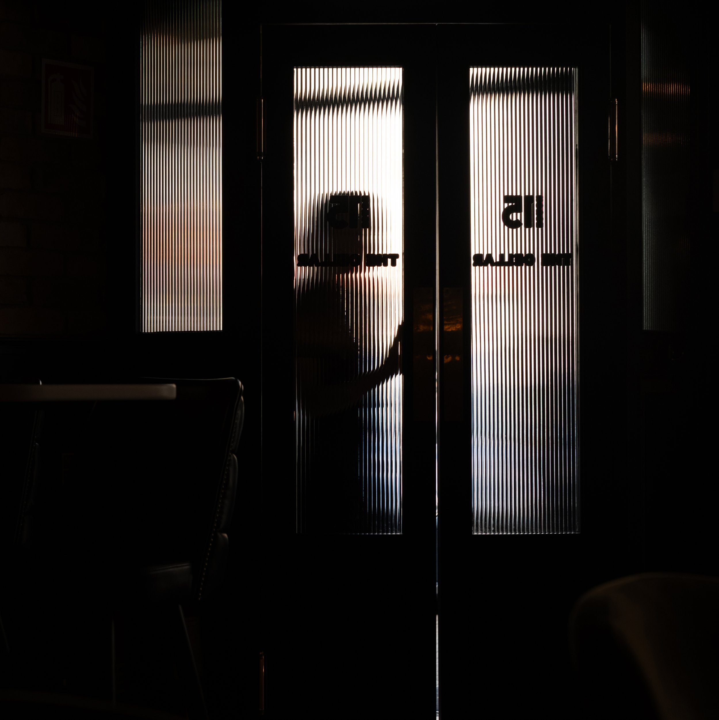 M10R3666-2.jpg