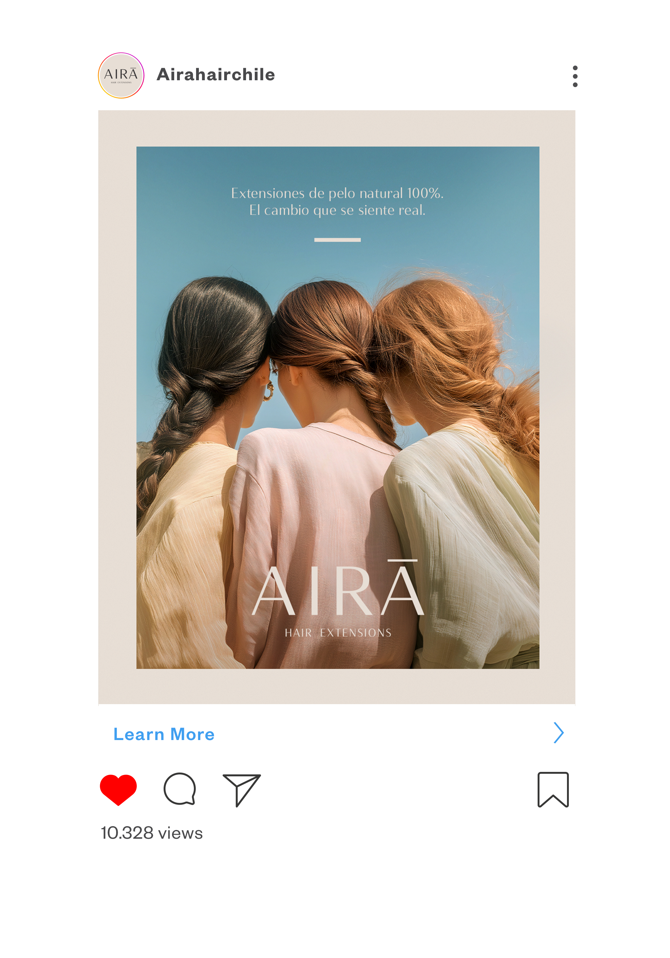 Instagram post featuring three women with braided hair, promoting natural hair extensions by AIRÃ, with text in Spanish about 100% natural hair and real change, against a blue sky background.