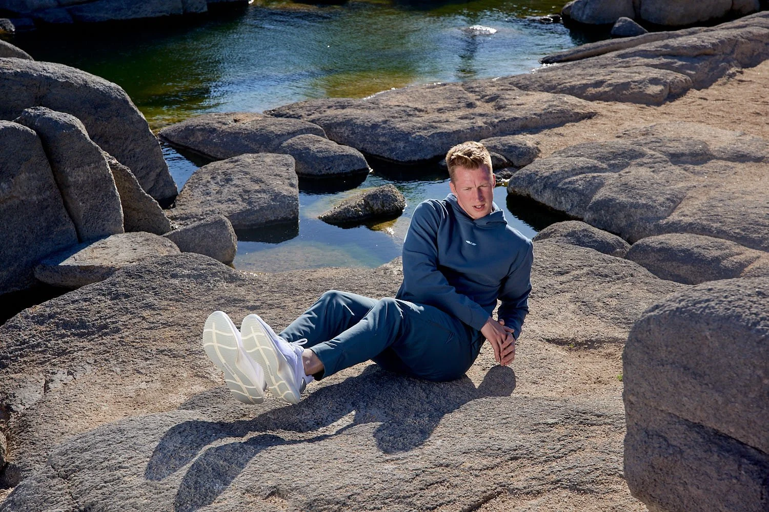 blue-jogger-outdoor-athleisure-flagstaff.jpg