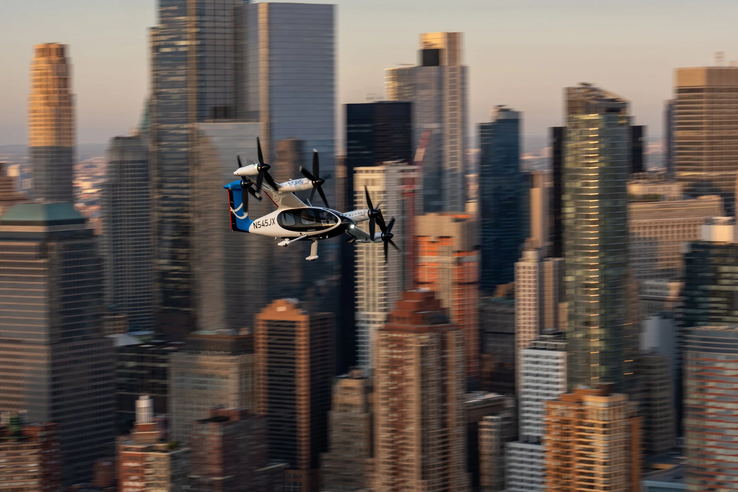 Joby_Aircraft_In-Flight_New York_6_2026.jpg