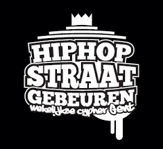 Logo met tekst 'Hip-Hop Straat Gebeuren' en een silhouet van een stad op de bovenkant
