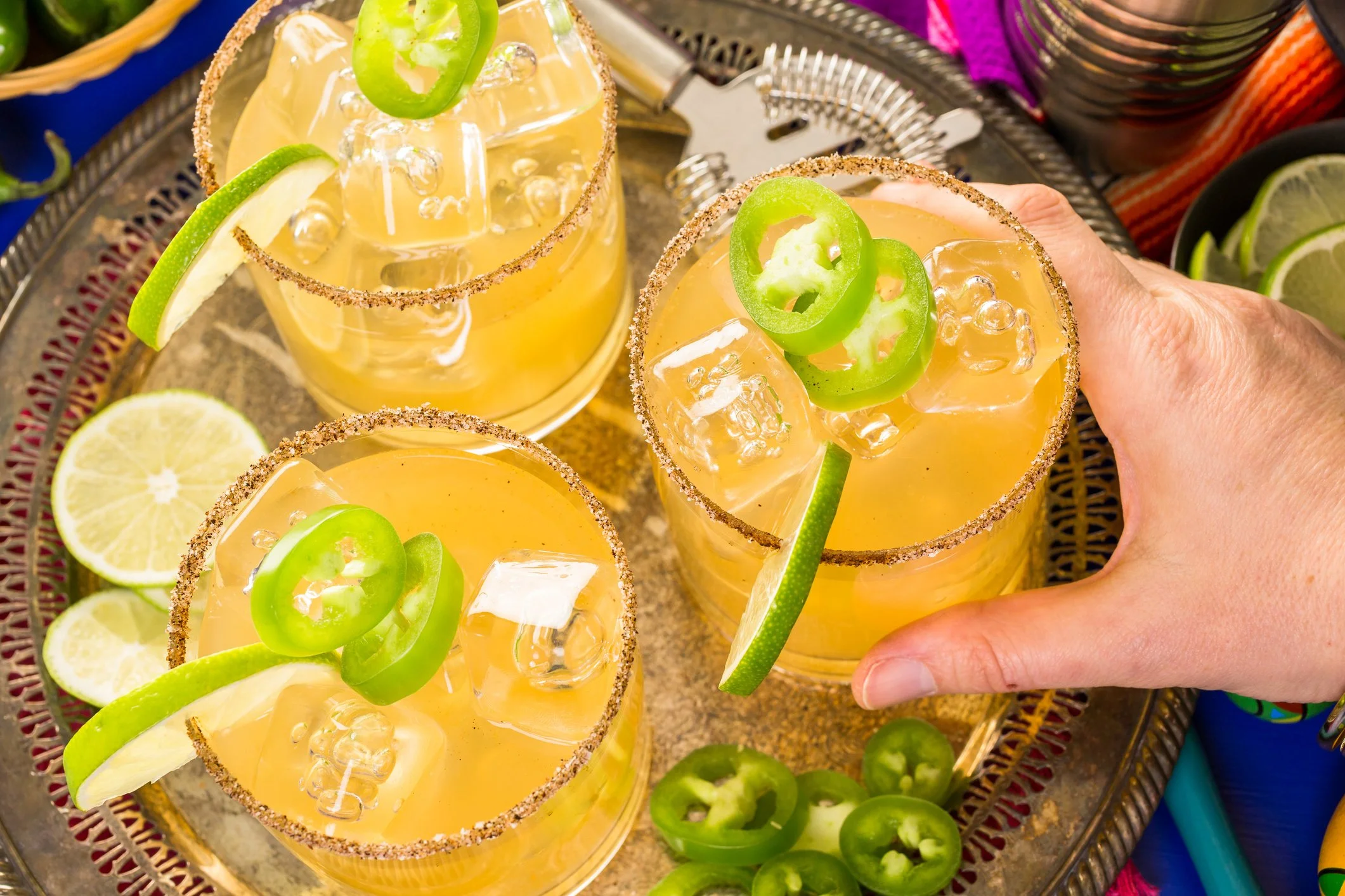 Barconah at Taconah Cantina offers handcrafted cocktails, fresh margaritas, premium spirits, rotating draft beers, wine, and the full Taconah Cantina menu featuring tacos, burritos, bowls, shareable appetizers, and Mexican-inspired cuisine