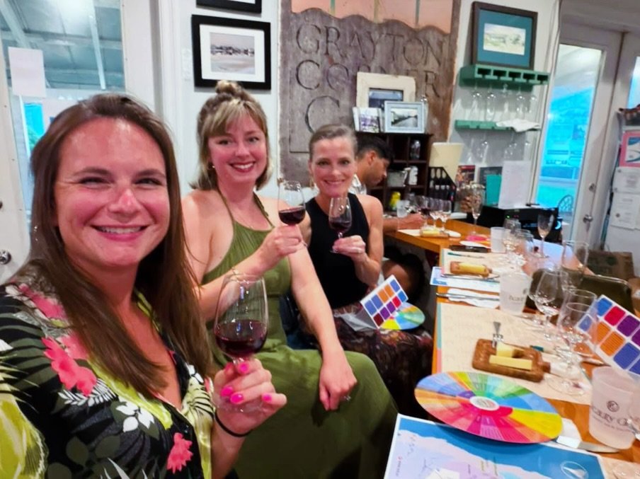 🇦🇷 Argentina may not have taken home the World Cup trophy, but our Argentina Wine Class was definitely a winner! 🇦🇷🍷

We had an incredible group of guests, including wine producer @vinopilot of @vinuvwine, who guided us through three of his beau