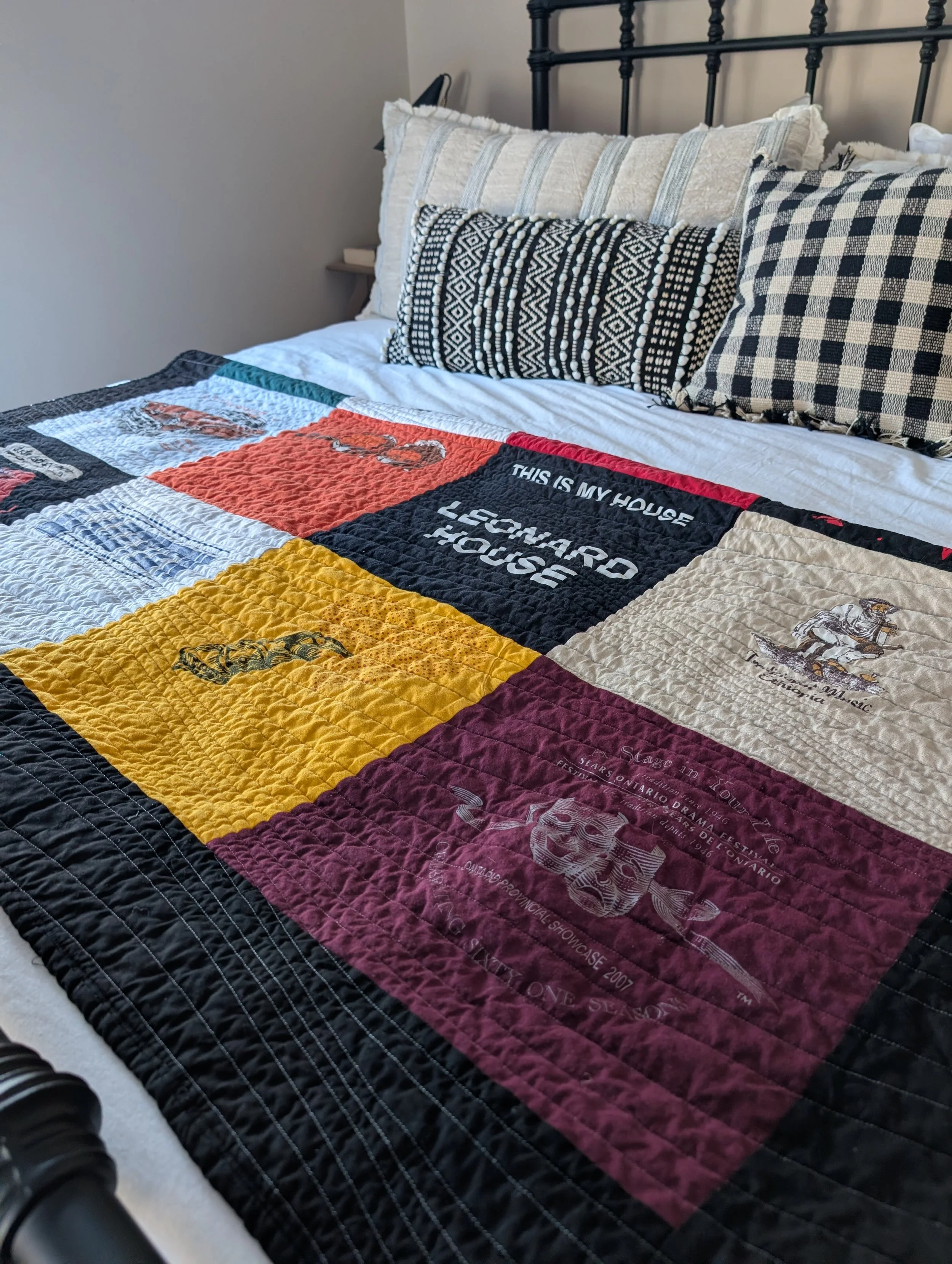 Straight Line vs Longarm Quilting