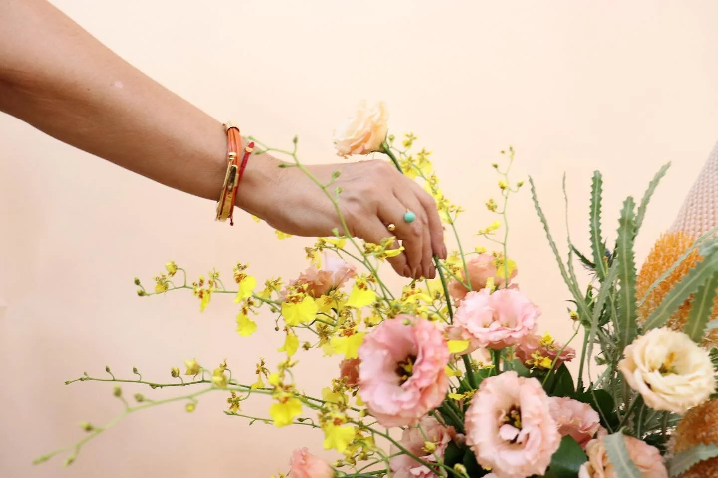 En Floral, la inspiraci&oacute;n nunca se detiene. Creamos desde el 💛 para transformar flores en experiencias.