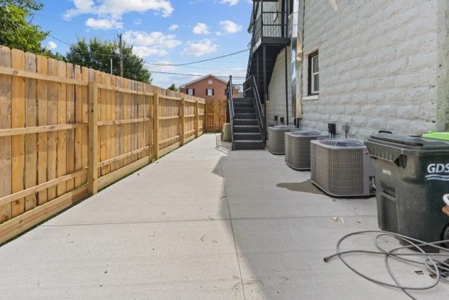 5V8A3756 Medium.jpeg