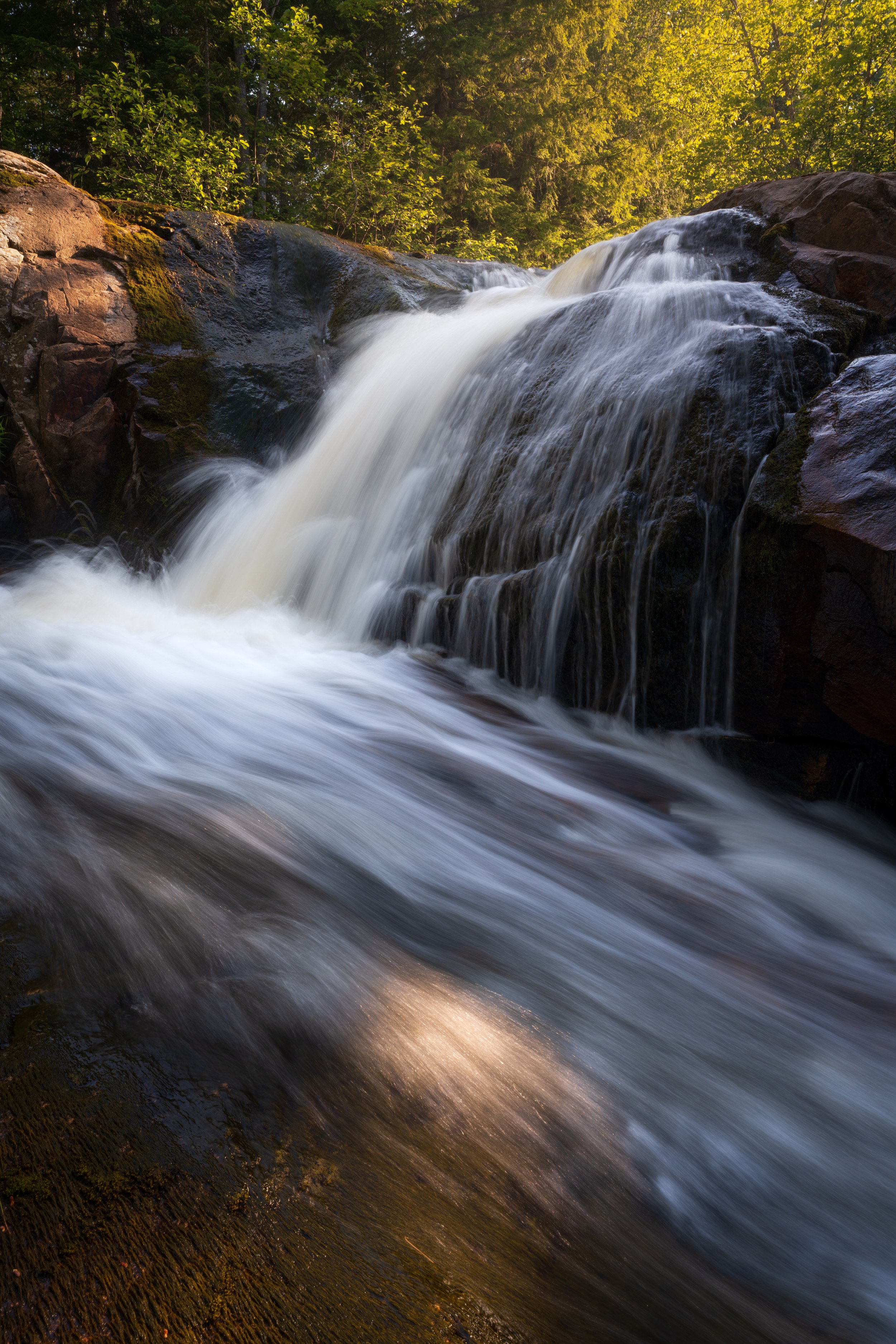 Yellow_Dog_Upper_Falls.jpg
