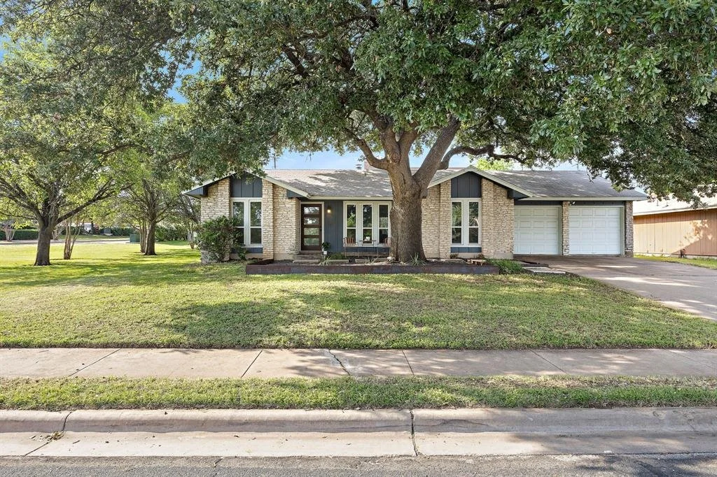 SOLD | North Austin