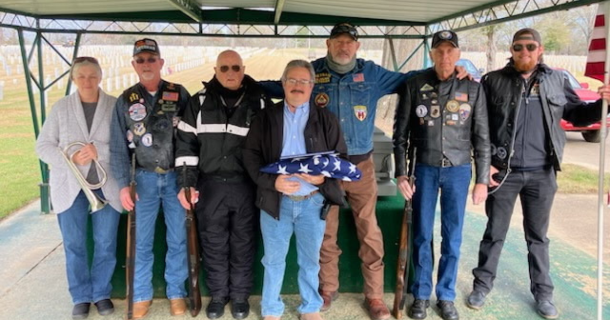 ‘Persistence’ leads to funeral with full military honors for Russellville veteran