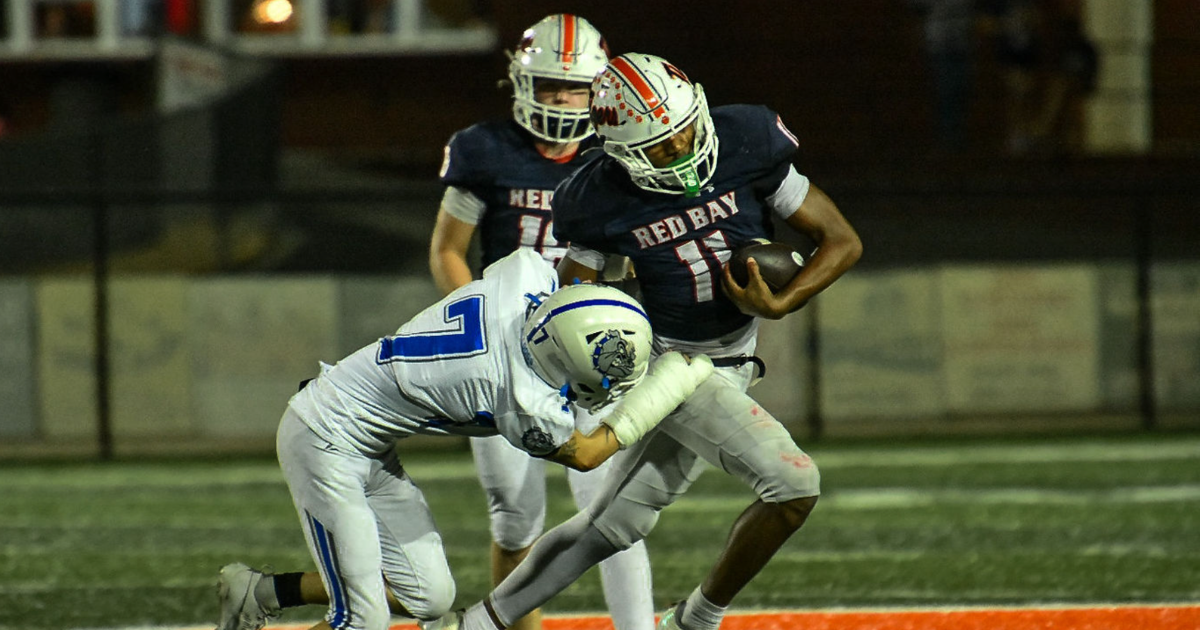 Red Bay escapes late, beats Belgreen 24-19 in region battle
