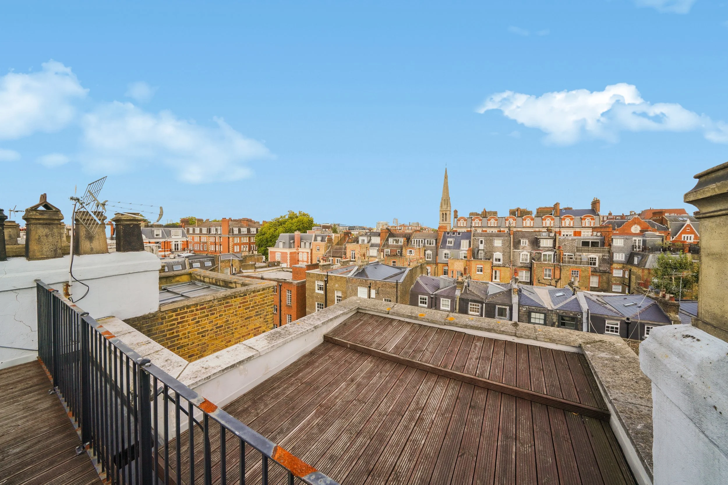 Flat 11, 41 Clanricarde Gardens - cPe2YvXYzXan23gkGQnl.jpg