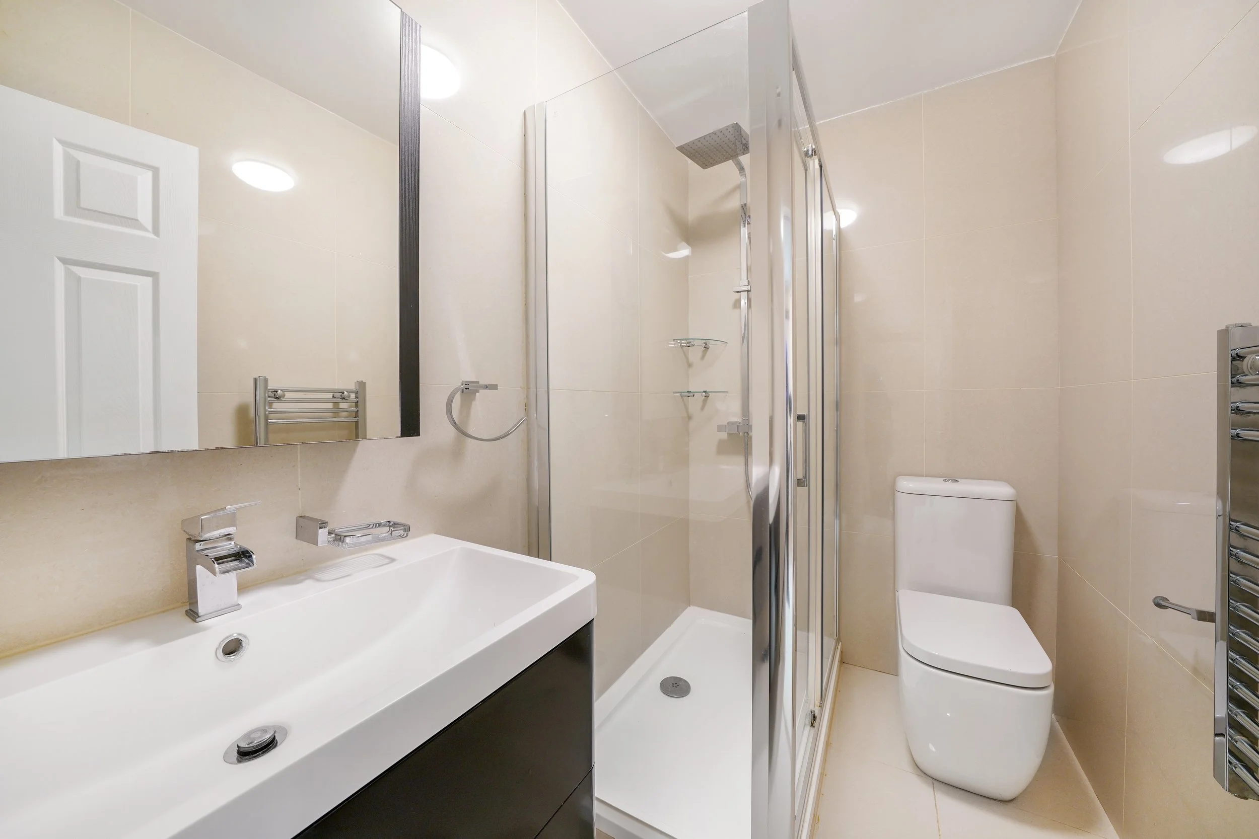 Basement Flat, 158 Sussex Gardens - x0f2hQb2keE8OLdwDU7U.jpg
