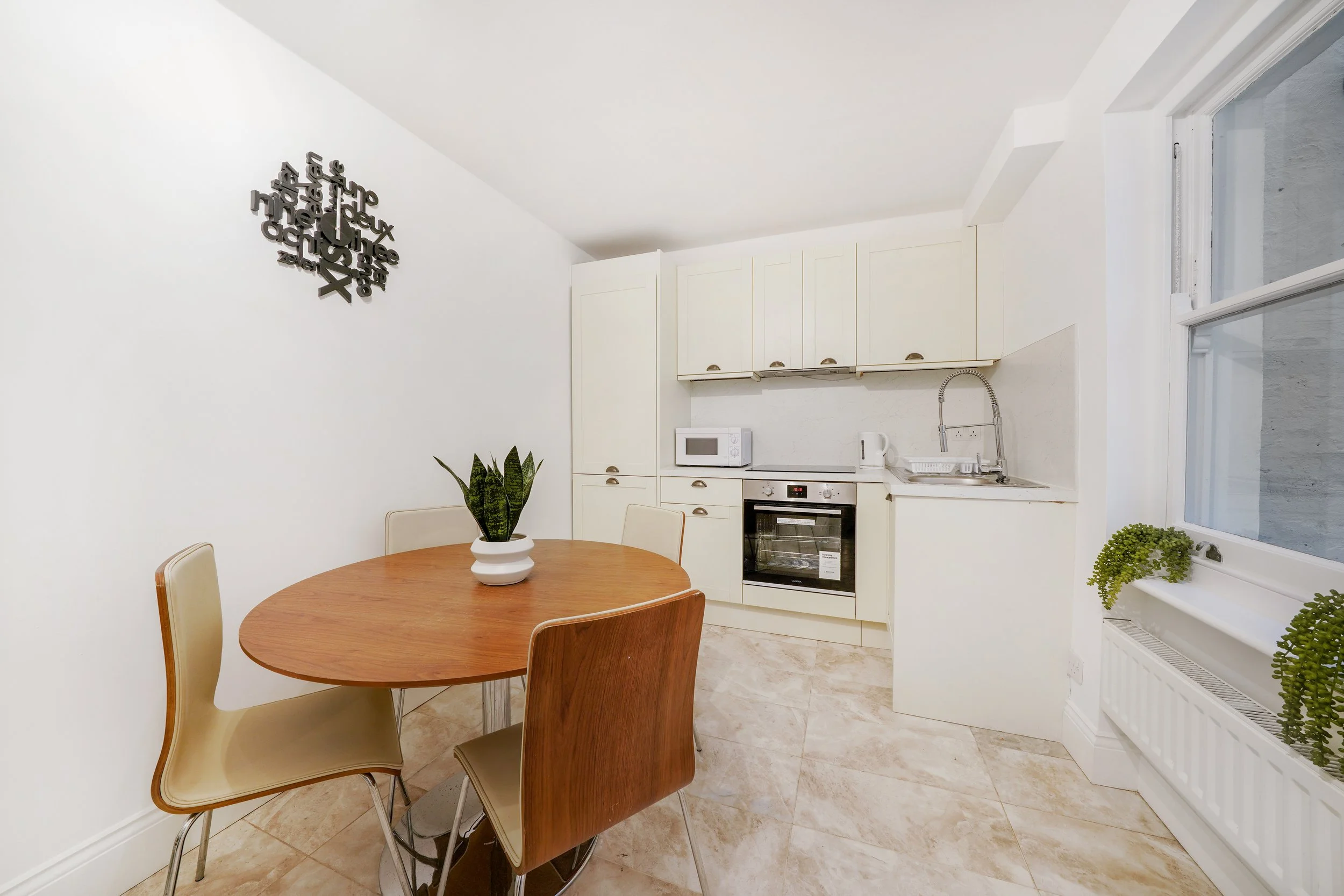 Basement Flat, 158 Sussex Gardens - 3Cesx2qMKH7Y0RhMRzkt.jpg