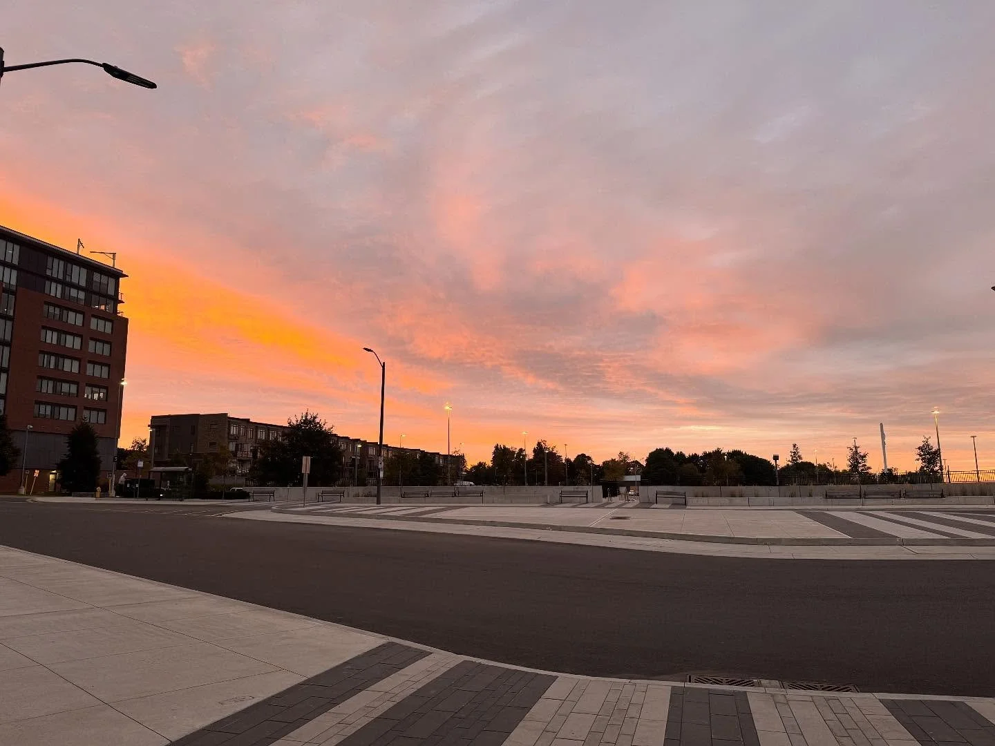 The beauty of a new day ✨
There&rsquo;s something magical about early mornings at Fleur De Lys Bakery &mdash;
the quiet city, the golden sunrise, the aroma of freshly baked croissants,
and the first sip of coffee that feels like a warm embrace. ☕️🥐
