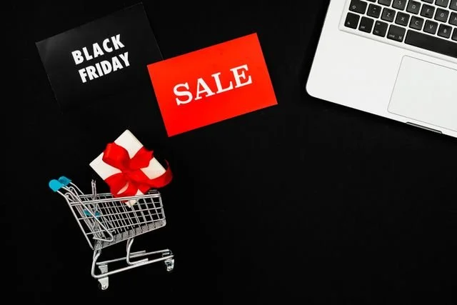 How to Hide the Shopping Cart Icon When It's Empty in Squarespace 7.1