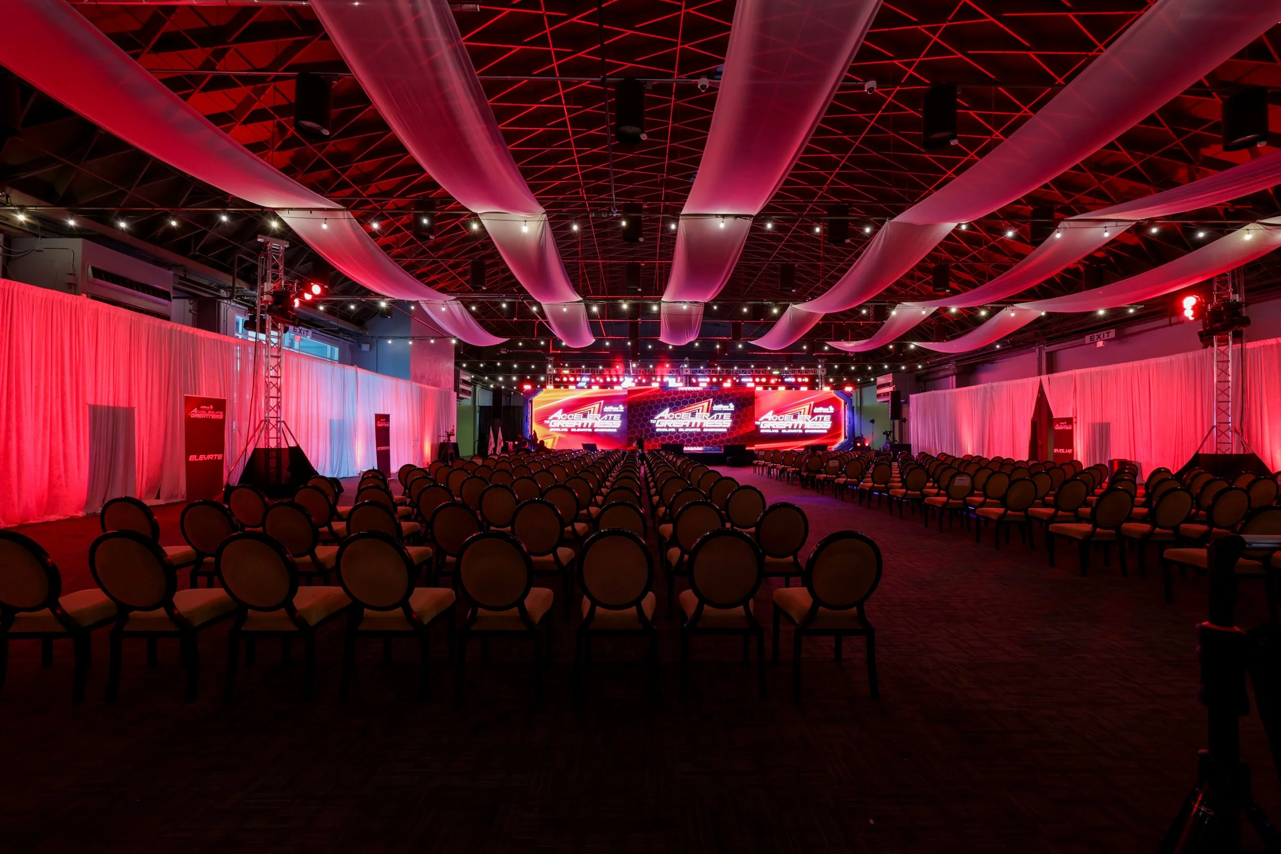con2025_0678(1).jpg