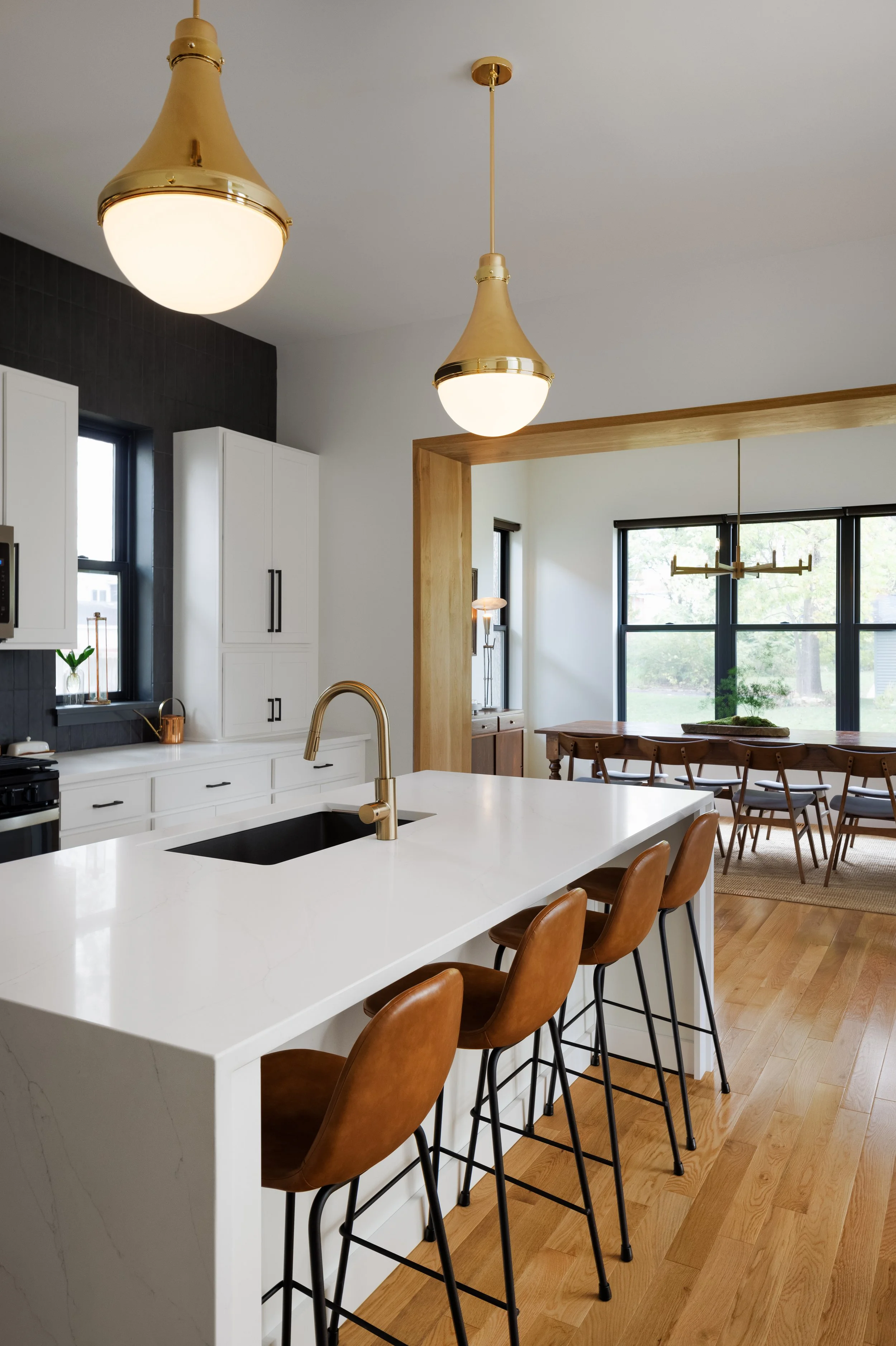 KITCHEN.JPEG