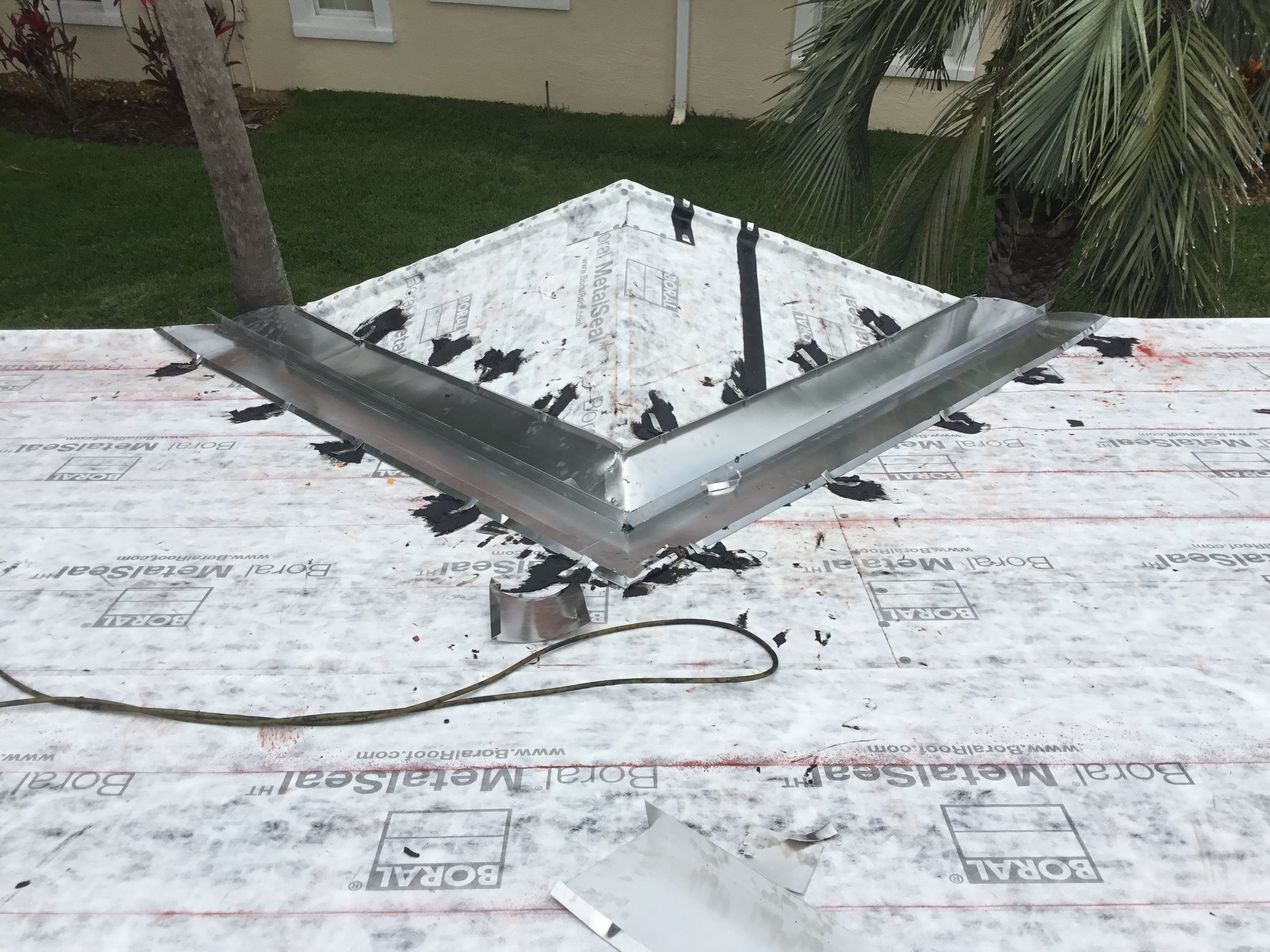 Properly installed valley metal on a concrete tile roof, creating a controlled water channel at one of the roof’s most vulnerable transition points. This clean metal detailing protects the underlayment, prevents water backup, and ensures long-term le
