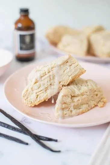 Sourdough Vanilla Bean Scone