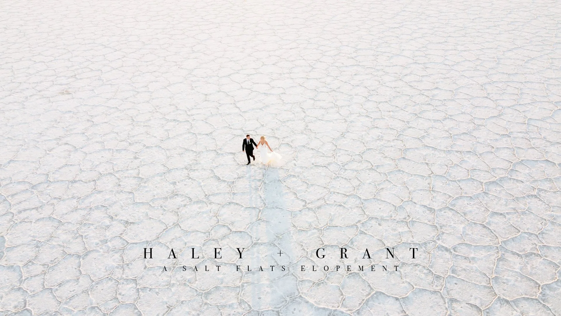 Love on the Horizon: A Salt Flats Elopement