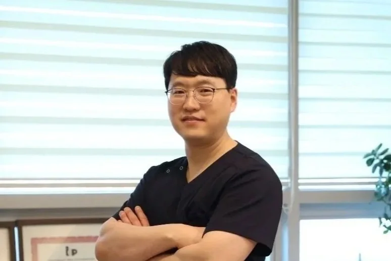 로성욱님 프로필.jpg