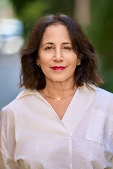 Cynthia Dunlop Headshot number 3
