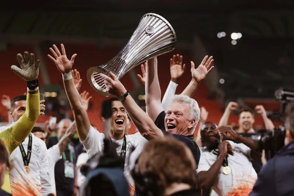David Moyes lifting the UEFA Europa Conference League trophy as manager of West Ham United