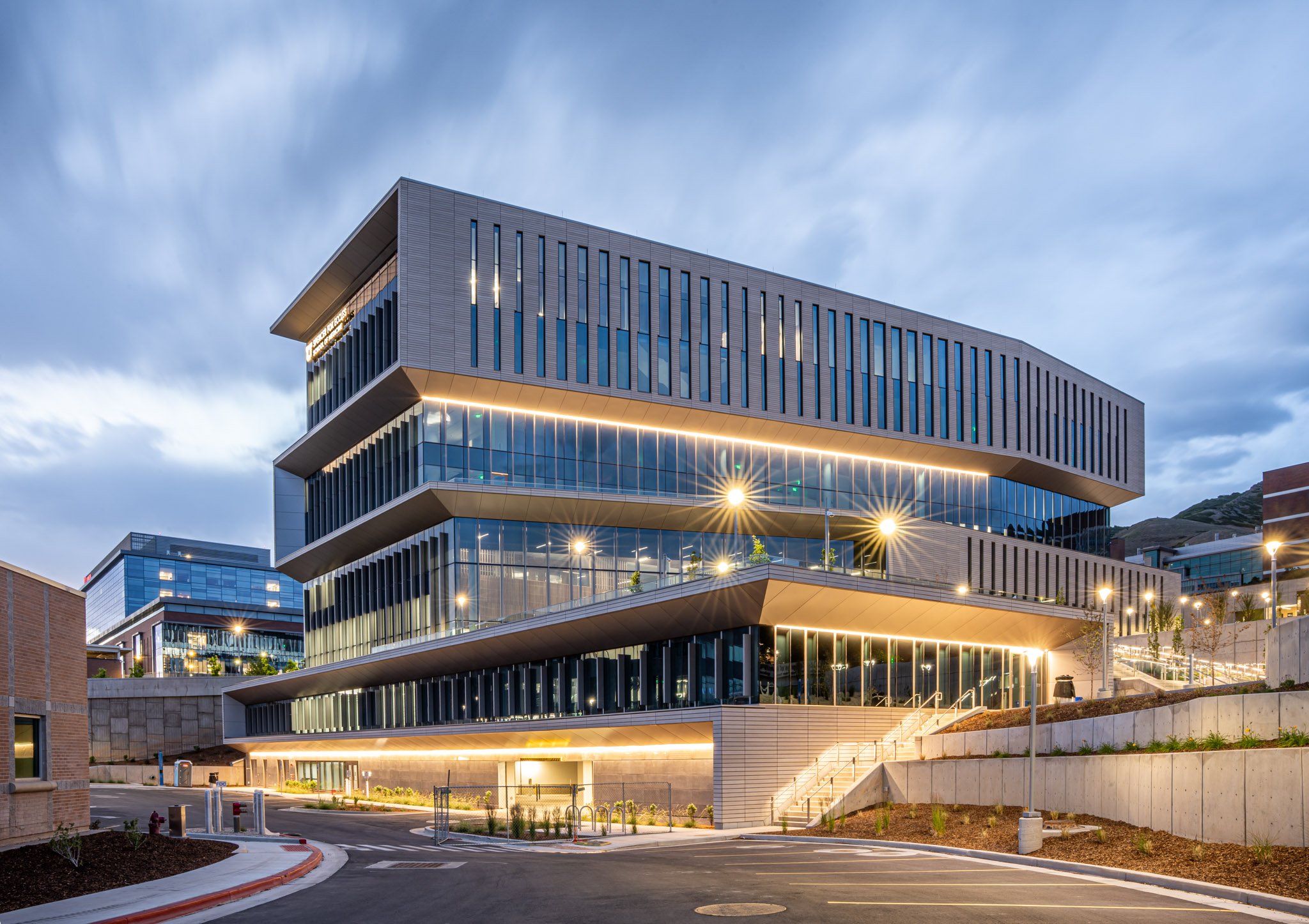 UU School of Medicine Small - Gus Original-5.jpg