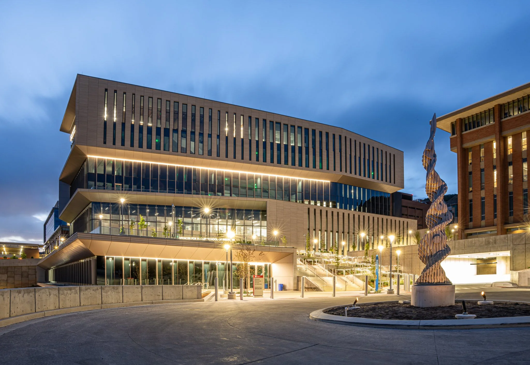 UU School of Medicine Small - Gus Original.jpg