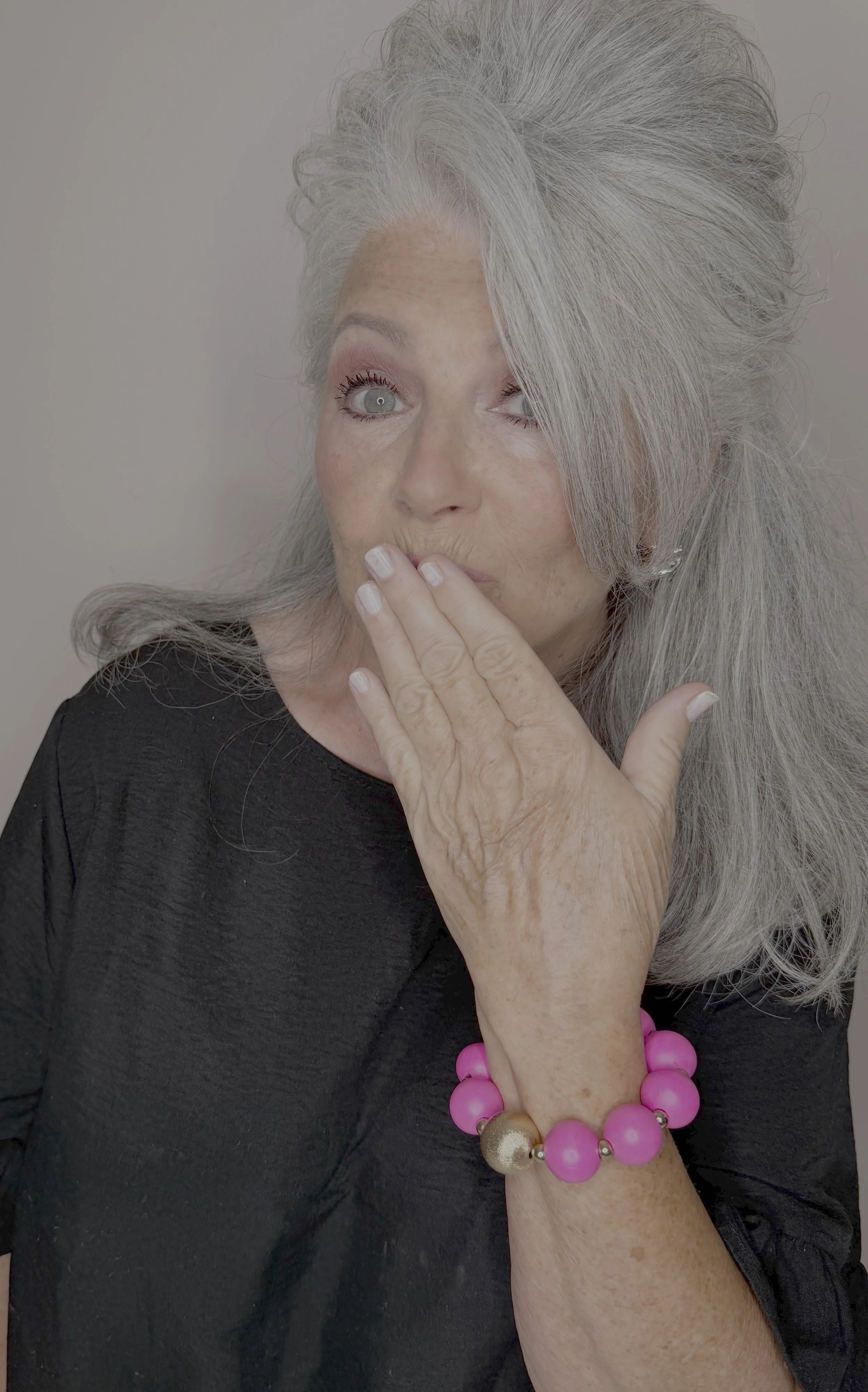 Bigpinkgoldbracelet1.jpg