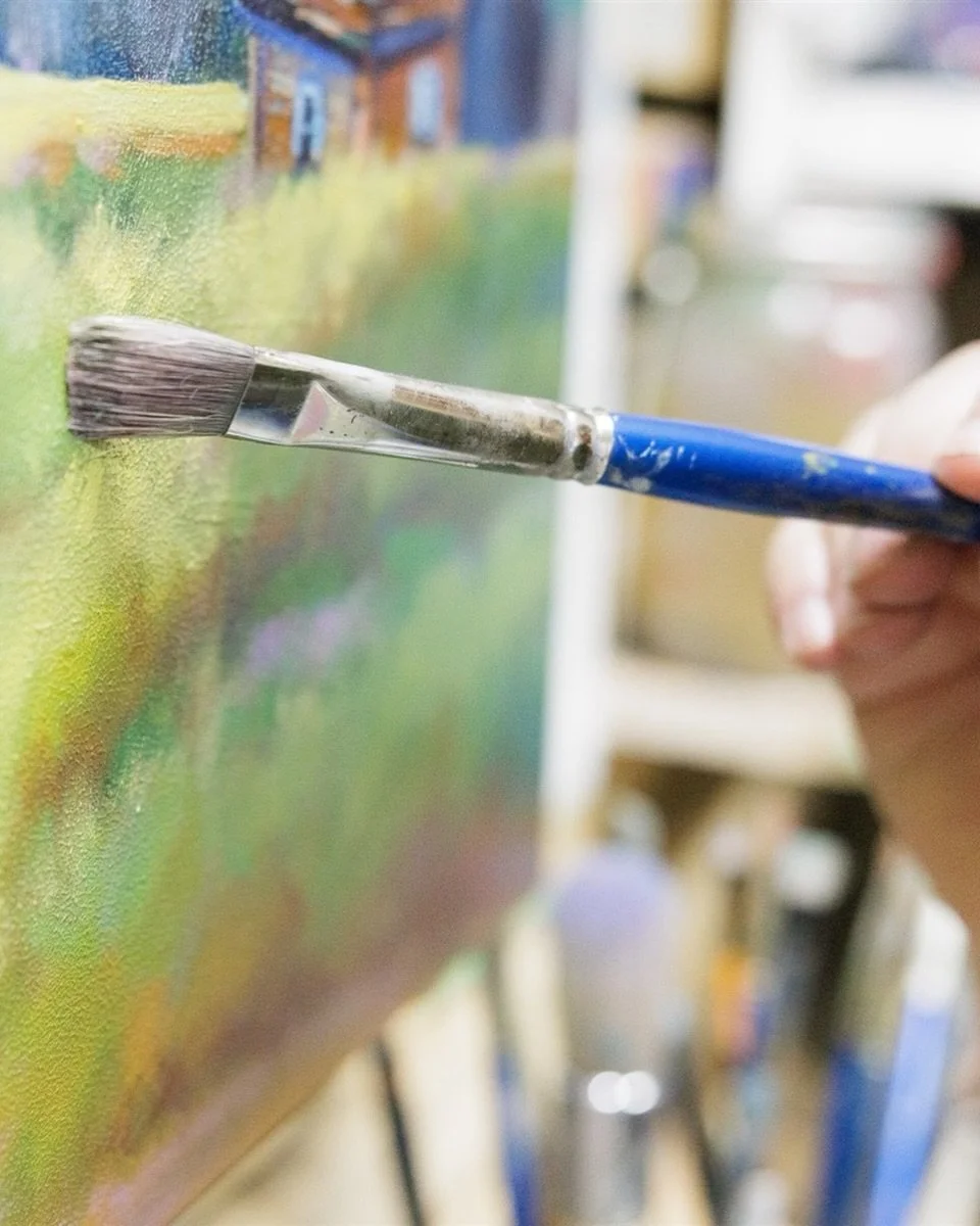 I&rsquo;m opening up new commission spots next week. 
If there&rsquo;s a prairie place you love (or a memory you want to hold onto), I&rsquo;d be honoured to paint it for you.
Over the next few days I&rsquo;ll be sharing more about: 
how my commissio