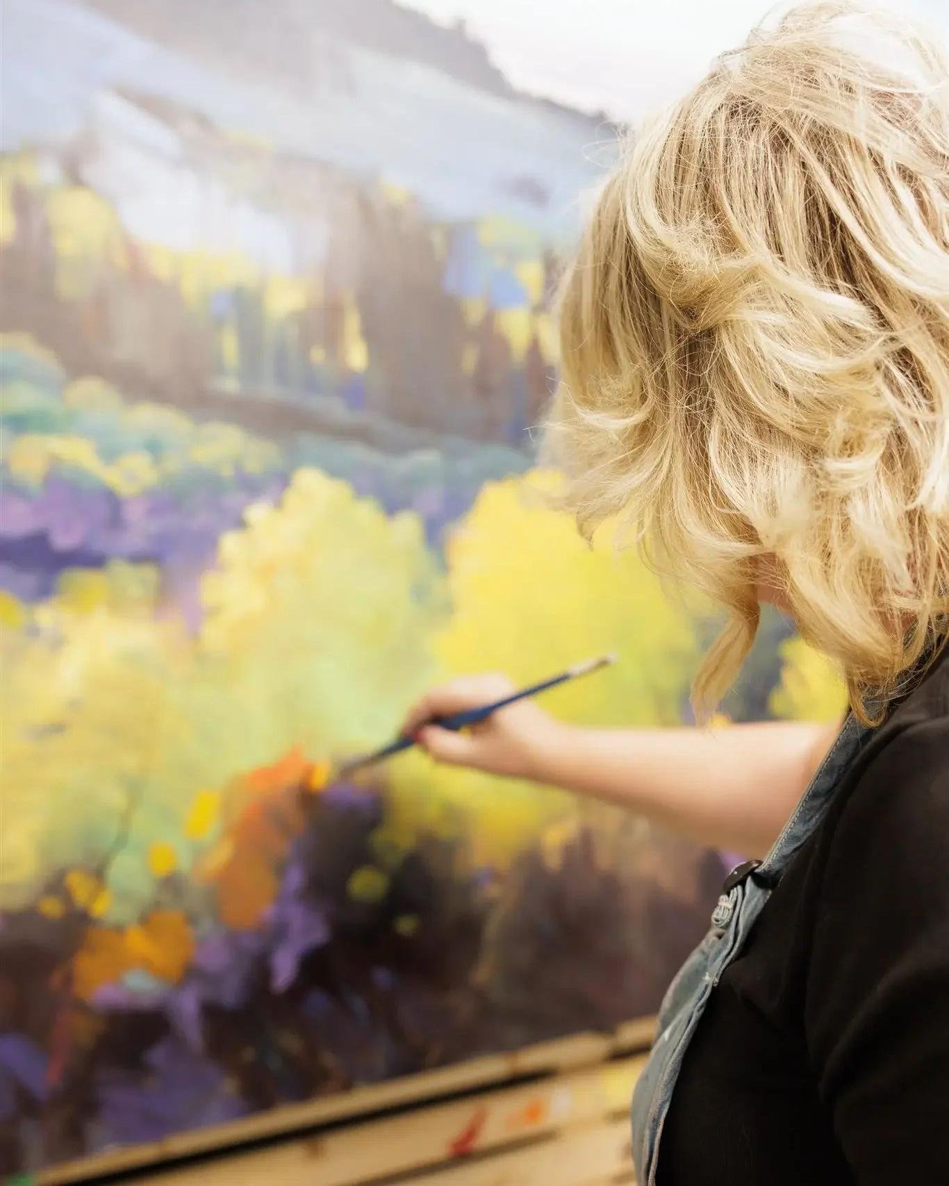What happens behind the scenes of a commission? 🎨

Step 1: We talk. You tell me about the place, the memory, the key. I ask questions. I listen.

Step 2: I sketch and plan. Grid it out. Block in the composition.

Step 3: Layers. Color. Texture. Prog