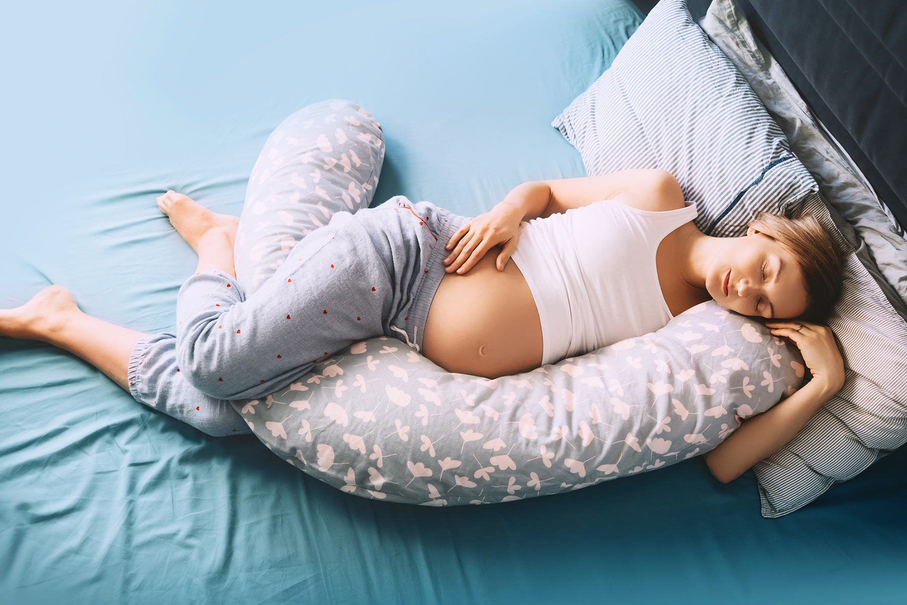 10 Essential Items for a More Comfortable Pregnancy and Postpartum