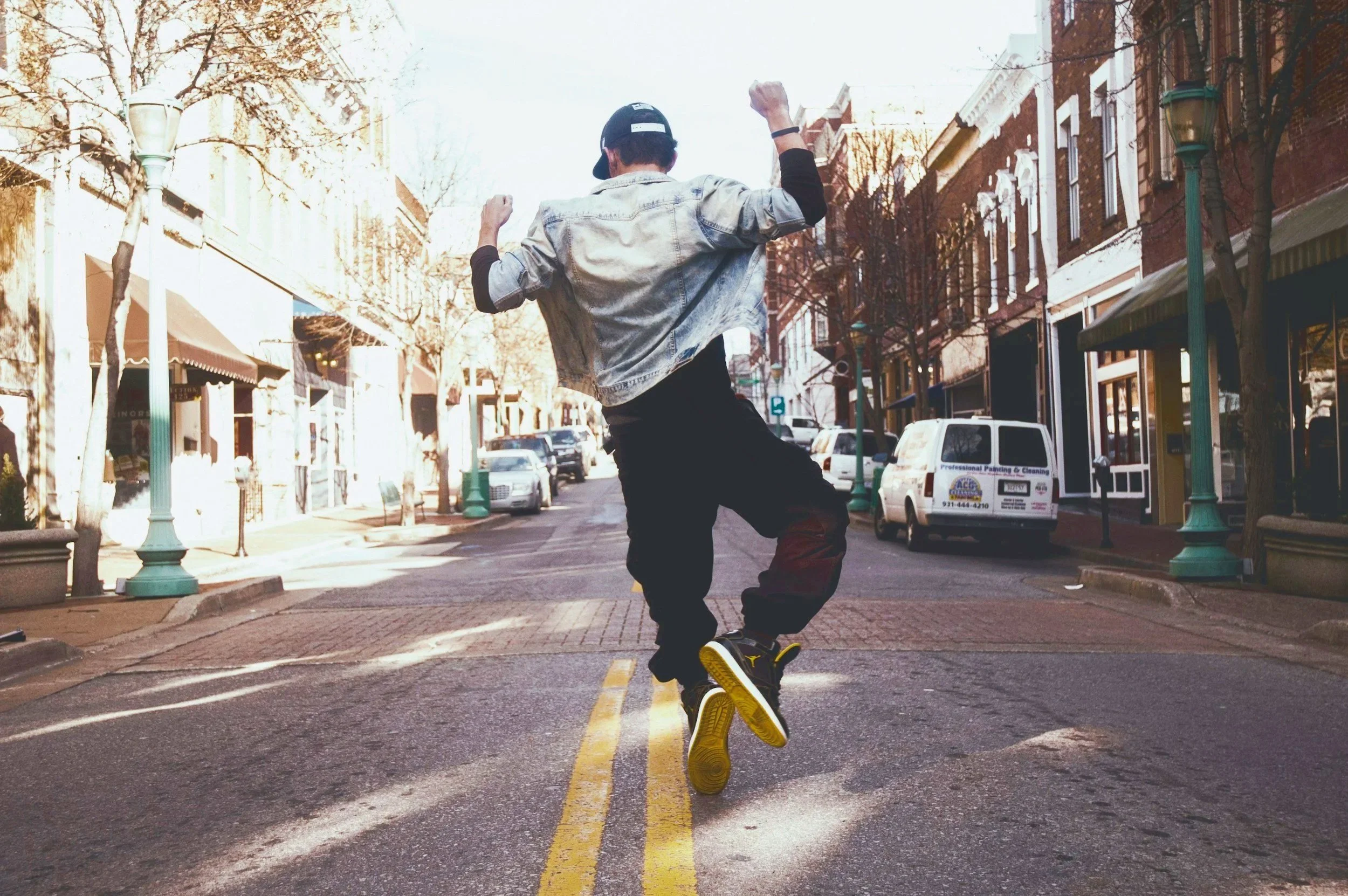 You Signed, Now What? Preparing for Your Collegiate Sports Journey:</span>