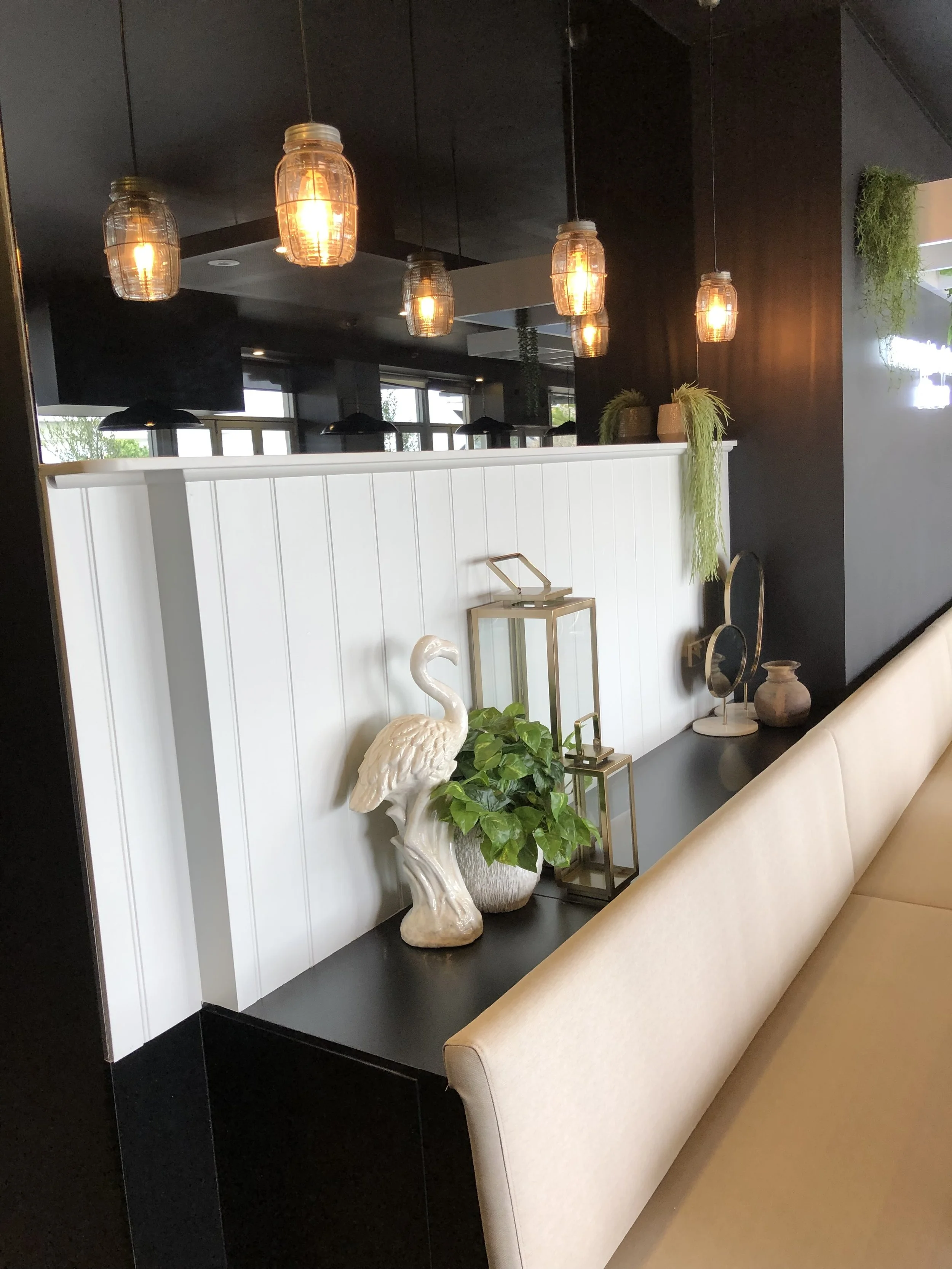 decorative display in aesthetic commercial build and renovation in busselton
