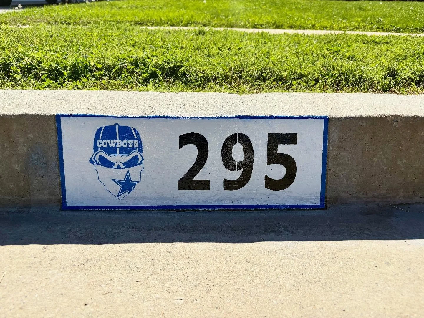 435curbpainting.com @435painting #dallascowboys #dallascowboys4life #dallascowboysfootball #curbappeal #435painting #cachevalleyutah #ogdenutah