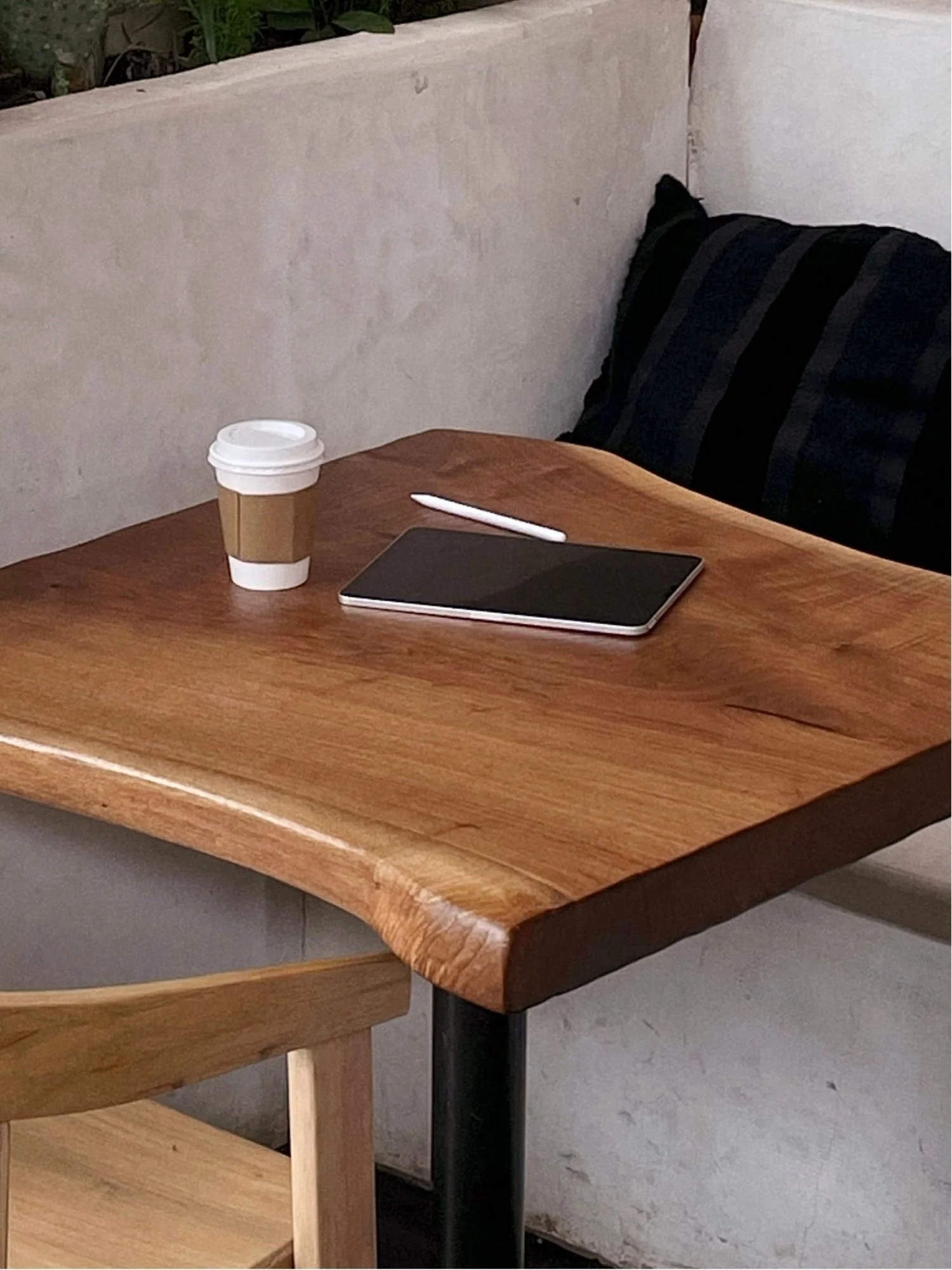 Brand design consultation - honest conversation about whether Design Intensive is right for your business