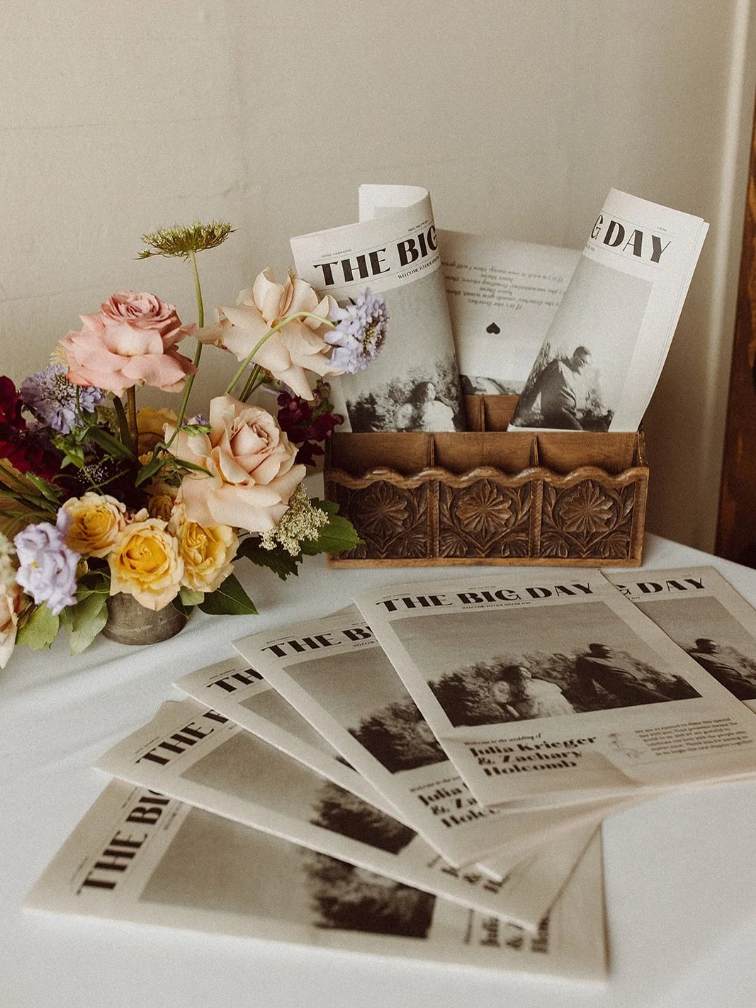 I love these moments captured by @bethssolano &hellip;the cutest welcome table I&rsquo;ve seen, the reception space on the @mv_skansonia , the bridal party getting ready &amp; adding a personal touch &amp; keepsake to the bridal bouquet, moments befo