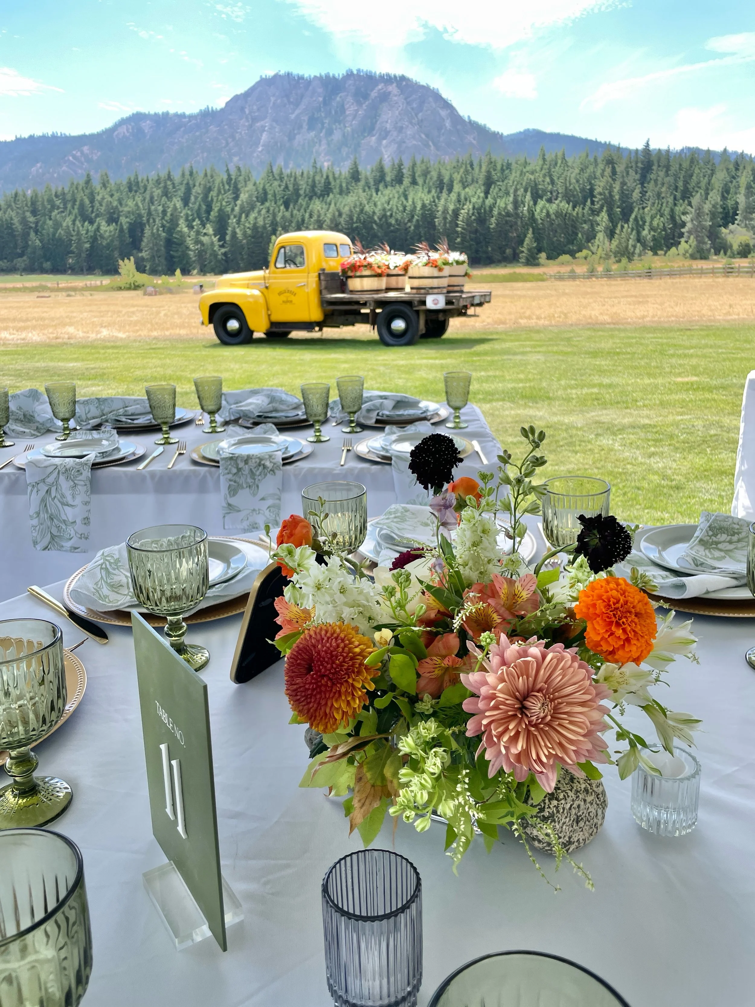 Bring on the big backyard weddings&hellip;😍